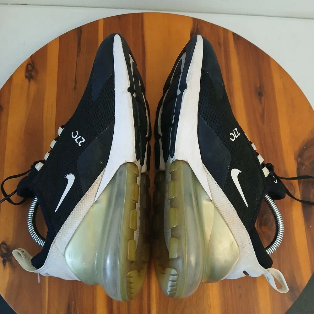 Nike see images